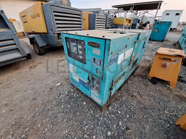 Gerador (20KVA) DENYO DCA25 ESI · Viana
