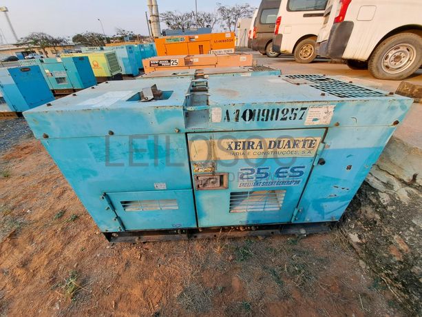 Gerador (20KVA) DENYO DCA25 ESI · Viana