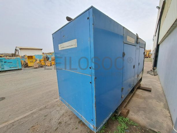 Gerador (275KVA) VOLVO SDMO V275K · Viana