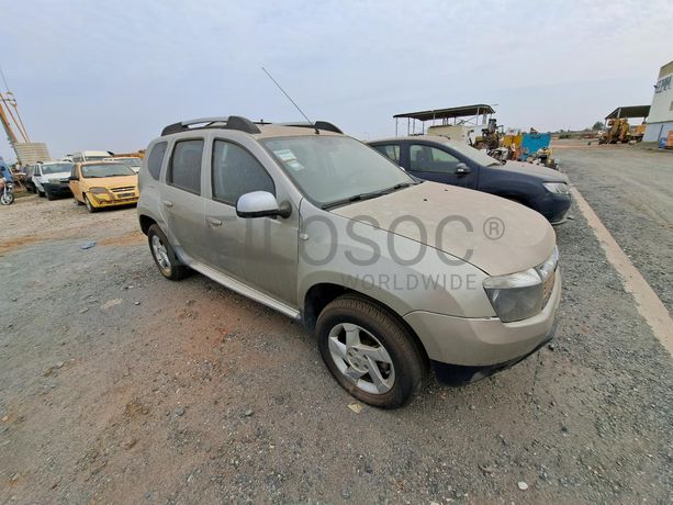 RENAULT DUSTER 4x4 1.6 · Viana