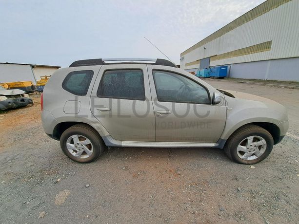 RENAULT DUSTER 4x4 1.6 · Viana