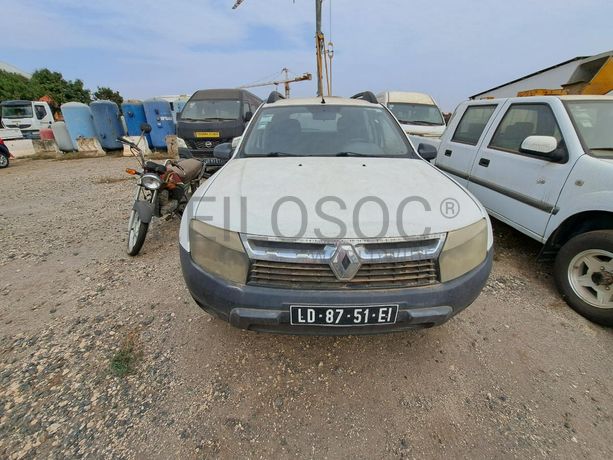 RENAULT DUSTER 4x4 1.6 · Viana