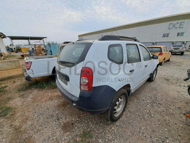 RENAULT DUSTER 4x4 1.6 · Viana