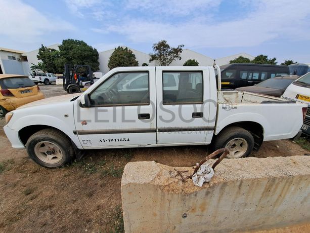 Pick-up JMC BOARDING 4x4 D/C BA · Viana