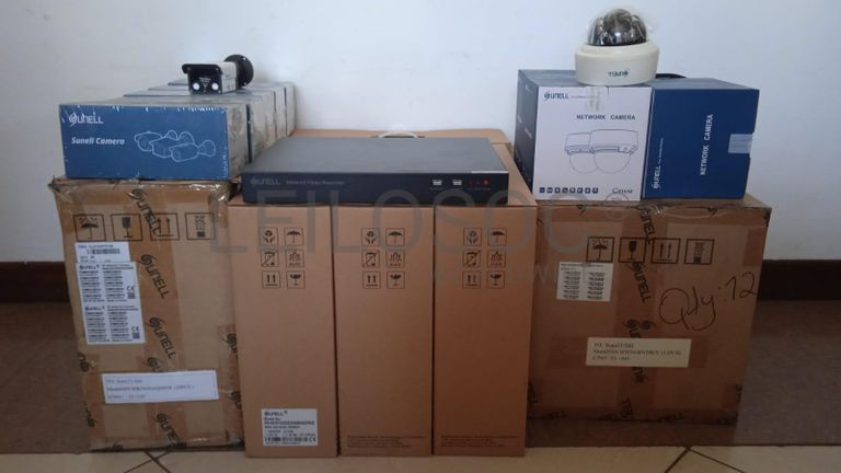 Câmeras de vigilância  + Câmeras IP + Câmeras IP + Câmeras IP + Câmeras IP + Câmeras IP ·