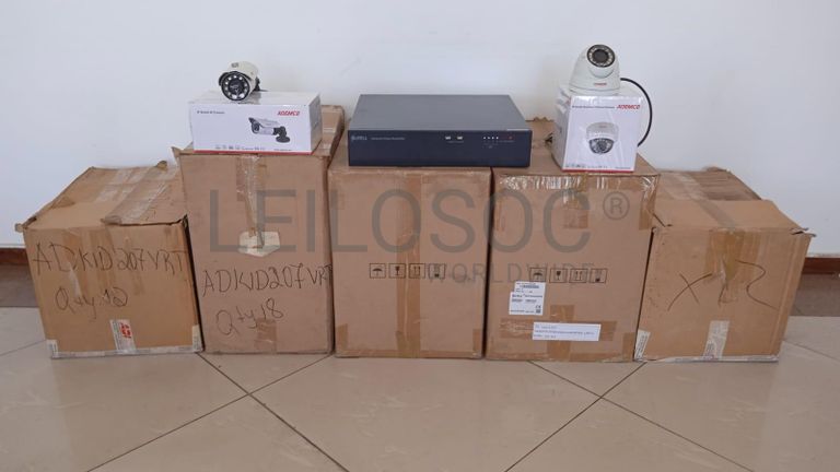 Equipamentos de vigilância  + Equipamentos de vigilância  + Equipamentos de vigilância  + Equipamentos de vigilância  + Equipamentos de vigilância  + Equipamentos de vigilância  ·