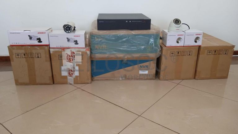 Equipamentos de vigilância  + Equipamentos de vigilância  + Equipamentos de vigilância  + Equipamentos de vigilância  + Equipamentos de vigilância  ·