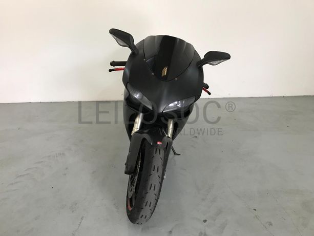 Motociclo Ducati 848 EVO · Ano 2011