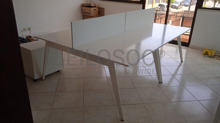 Mobiliário de Escritório ·