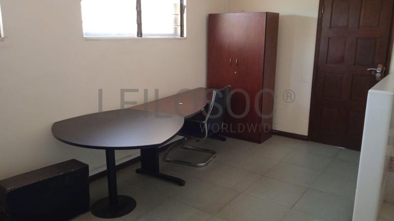 Mobiliário de Escritório ·