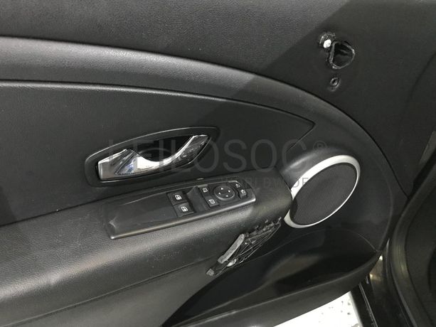 Renault Mégane Coupé 1.5DCI · Ano 2009