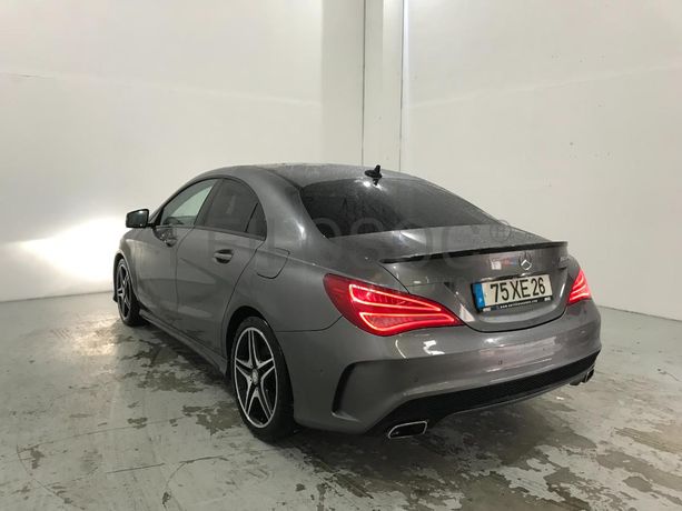 Mercedes-Benz CLA 200 CDI AMG · Ano 2015