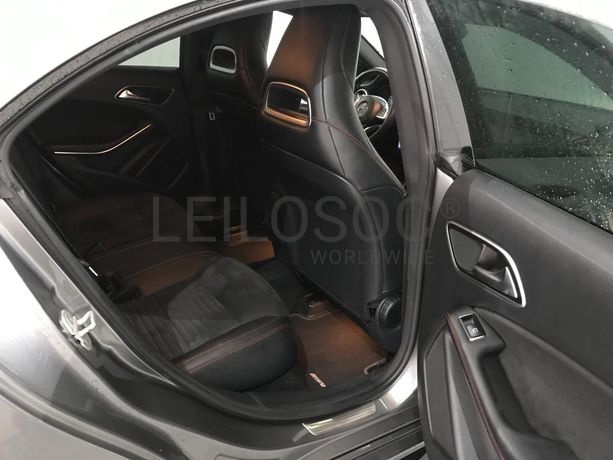 Mercedes-Benz CLA 200 CDI AMG · Ano 2015
