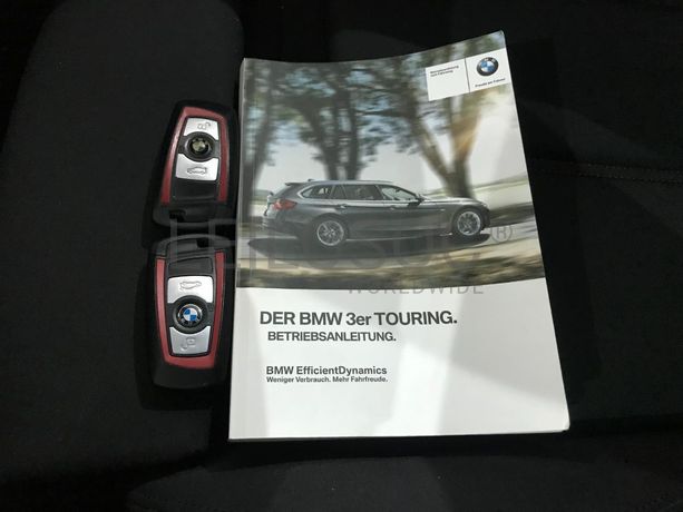 BMW 318 D Touring · Ano 2015