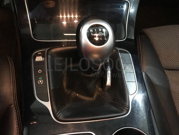 Mercedes-Benz C 200 D · Ano 2015