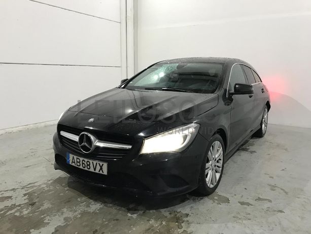 Mercedes CLA 200CDI · Ano 2015