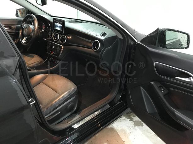 Mercedes CLA 200CDI · Ano 2015