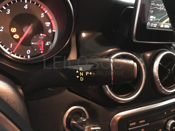 Mercedes CLA 200CDI · Ano 2015