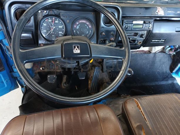 Mitsubishi Canter FE 110 ELY · Ano 1983