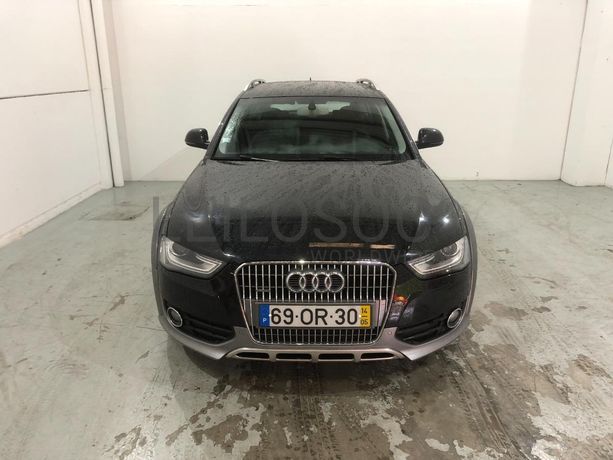 Audi A4 Allroad Quattro 2.0 TDI · Ano 2014