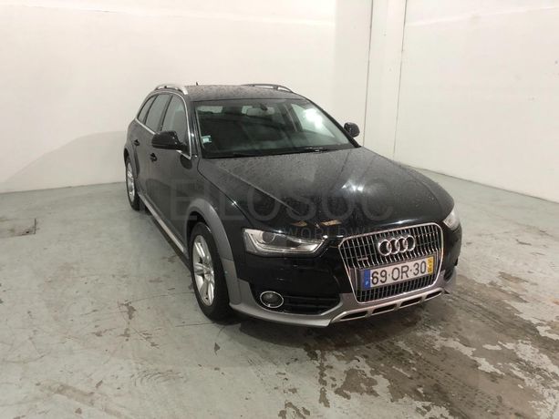 Audi A4 Allroad Quattro 2.0 TDI · Ano 2014