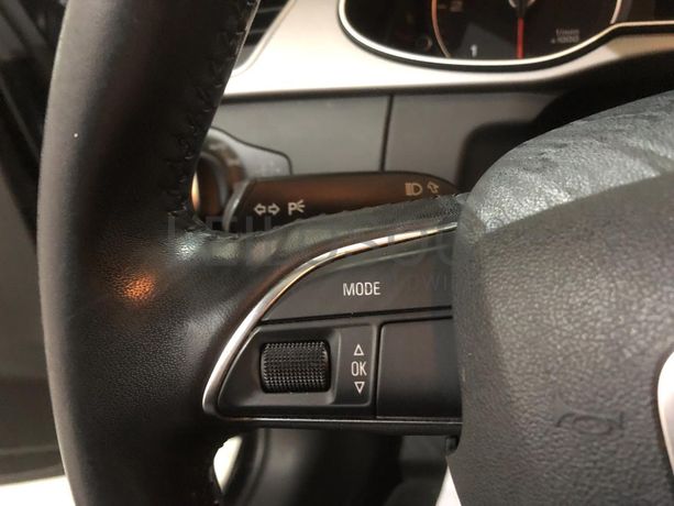 Audi A4 Allroad Quattro 2.0 TDI · Ano 2014