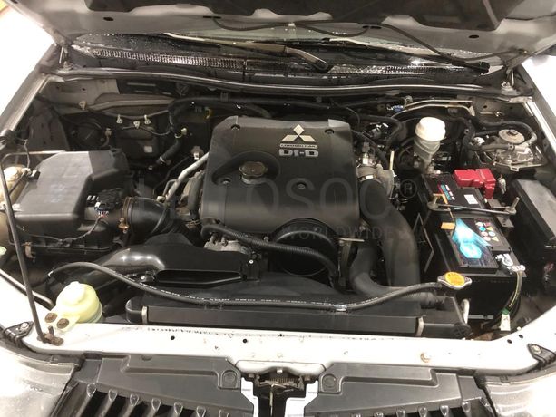 Mitsubishi L200 Pick Up · Ano 2009