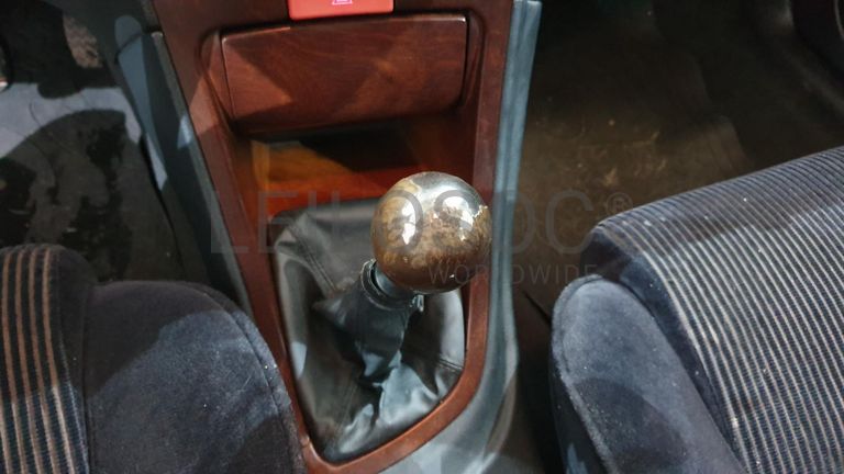 Alfa Romeo 156 1.9 JTD · Ano 1998