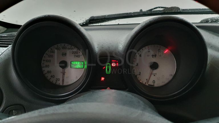 Alfa Romeo 156 1.9 JTD · Ano 1998