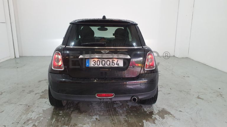 Mini Cooper 1.6D · Ano 2010