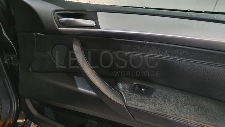 BMW X5 3.0D · Ano 2007