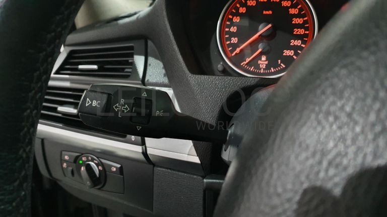 BMW X5 3.0D · Ano 2007