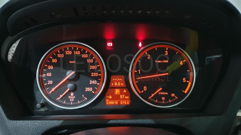 BMW X5 3.0D · Ano 2007