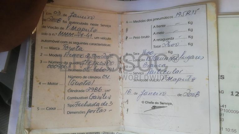 Minibus  de marca Toyota Hiace ·