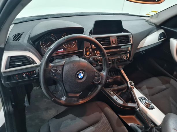 BMW 116 D 1.5 · Ano 2015