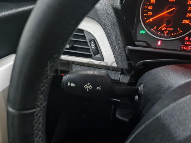 BMW 116 D 1.5 · Ano 2015