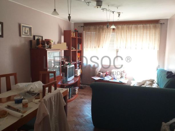 LEILÃO SUSPENSO · 1/5 de Apartamento T4 · Vila Nova de Cerveira