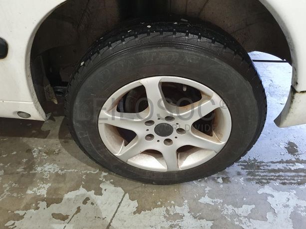 Mercedes-Benz Vito 2.2 · Ano 2002