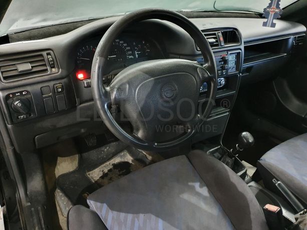 Opel Calibra 2.0i · Ano 1995