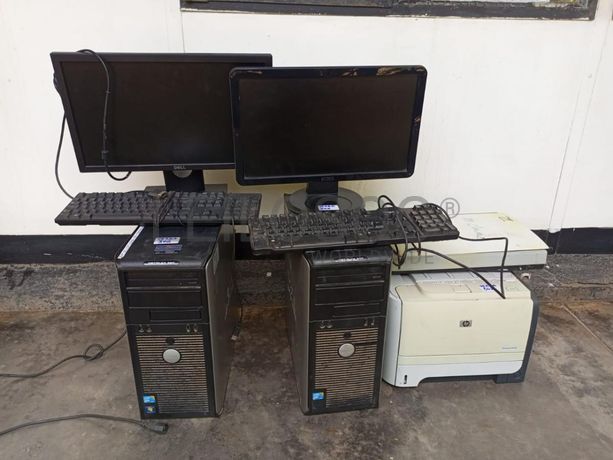 Material Informático ·