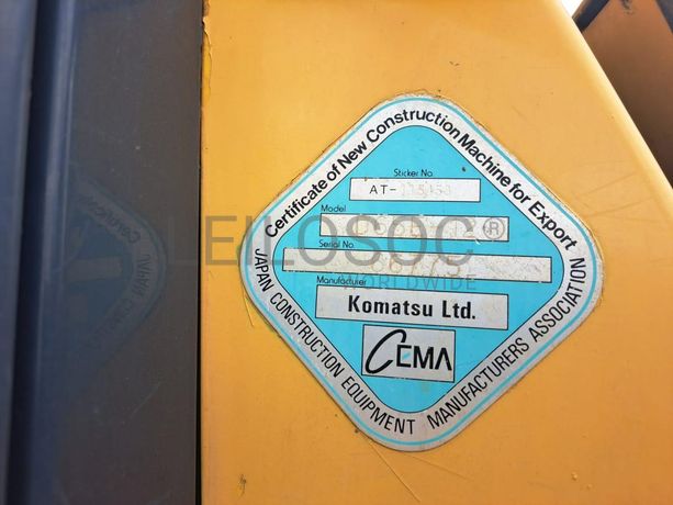 Bulldozer (20 T) KOMATSU D65E-12