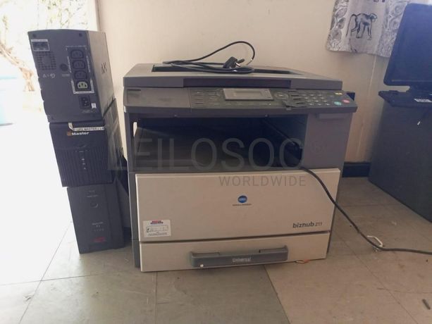 Material Informático ·