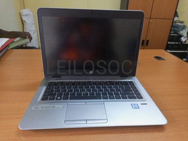 Material Informático ·