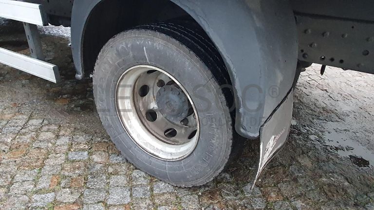 Iveco ML120 E22 · Ano 2010