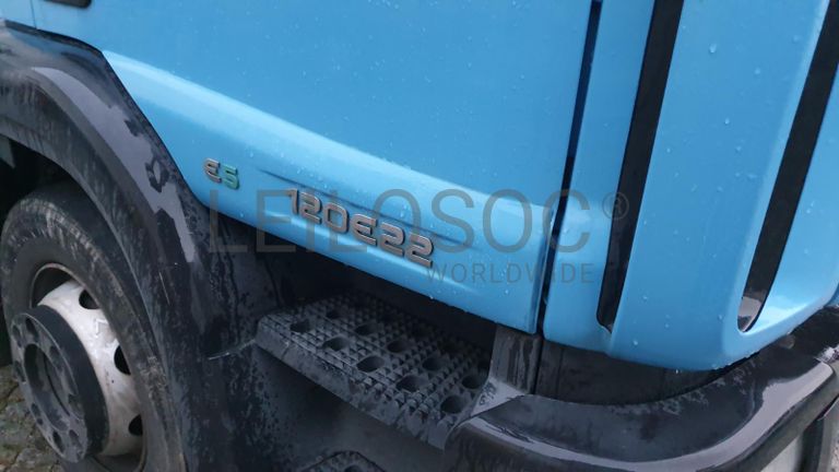 Iveco ML120 E22 · Ano 2010