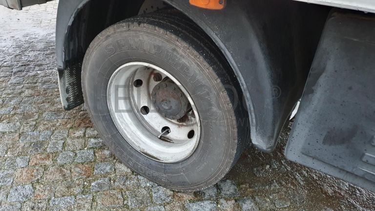 Iveco ML120 E22 · Ano 2010