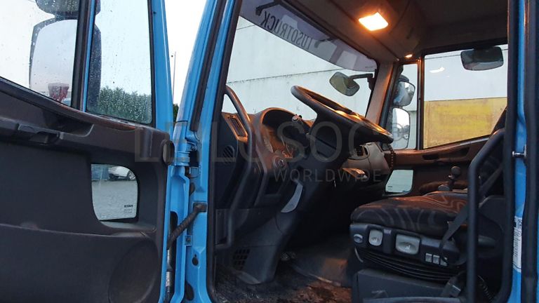 Iveco ML120 E22 · Ano 2010
