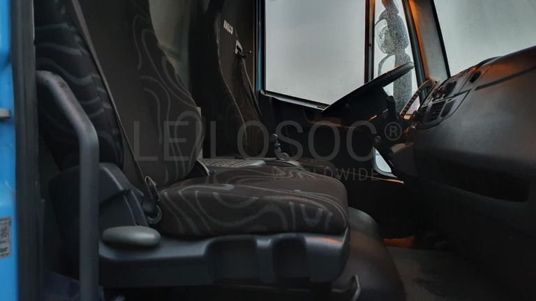 Iveco ML120 E22 · Ano 2010
