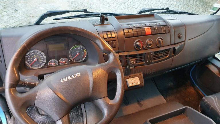 Iveco ML120 E22 · Ano 2010