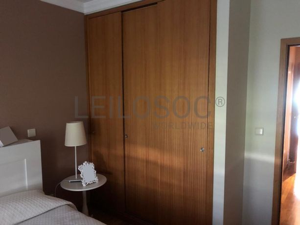 Apartamento T3 com Garagem  · Vila Nova de Gaia